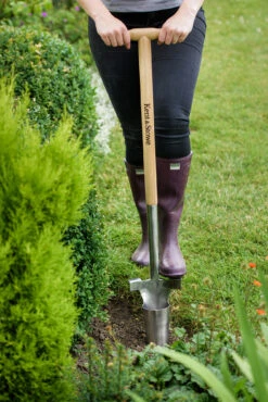 Langstiel Zwiebelpflanzer | Gartengeräte Von Kent &amp; Stowe -Deutschland Wiesen Pracht Verkaufs-Shop 549923 Langstiel Zwiebelpflanzer 881880 ks 2